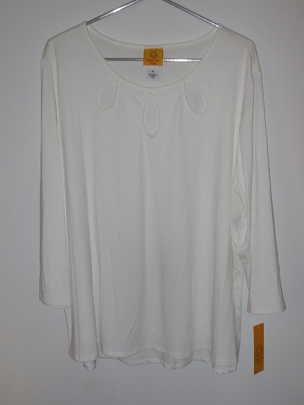 Ruby Rd. Cream Long-Sleeve Top with Teardrop Neck Cutouts